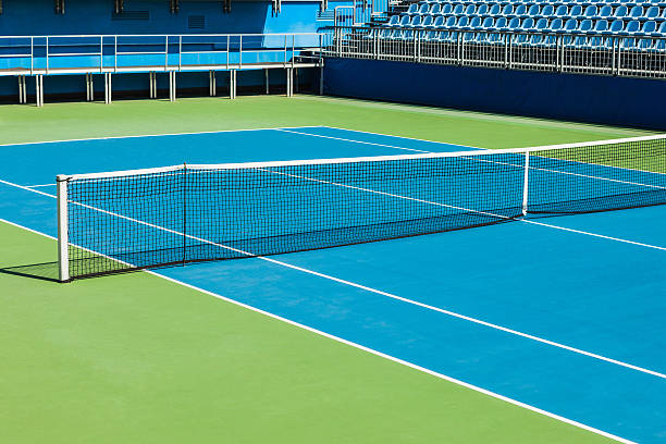 Construction d'un court de tennis à Saint-Raphaël