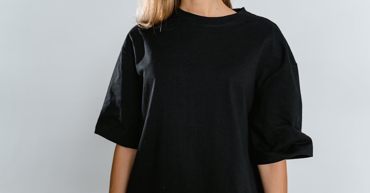 découvrez les dernières tendances de la mode pour rester à la pointe du style ! explorez les couleurs, motifs et silhouettes incontournables de cette saison et inspirez-vous pour votre garde-robe. ne manquez pas nos conseils pour allier confort et élégance tout au long de l'année.
