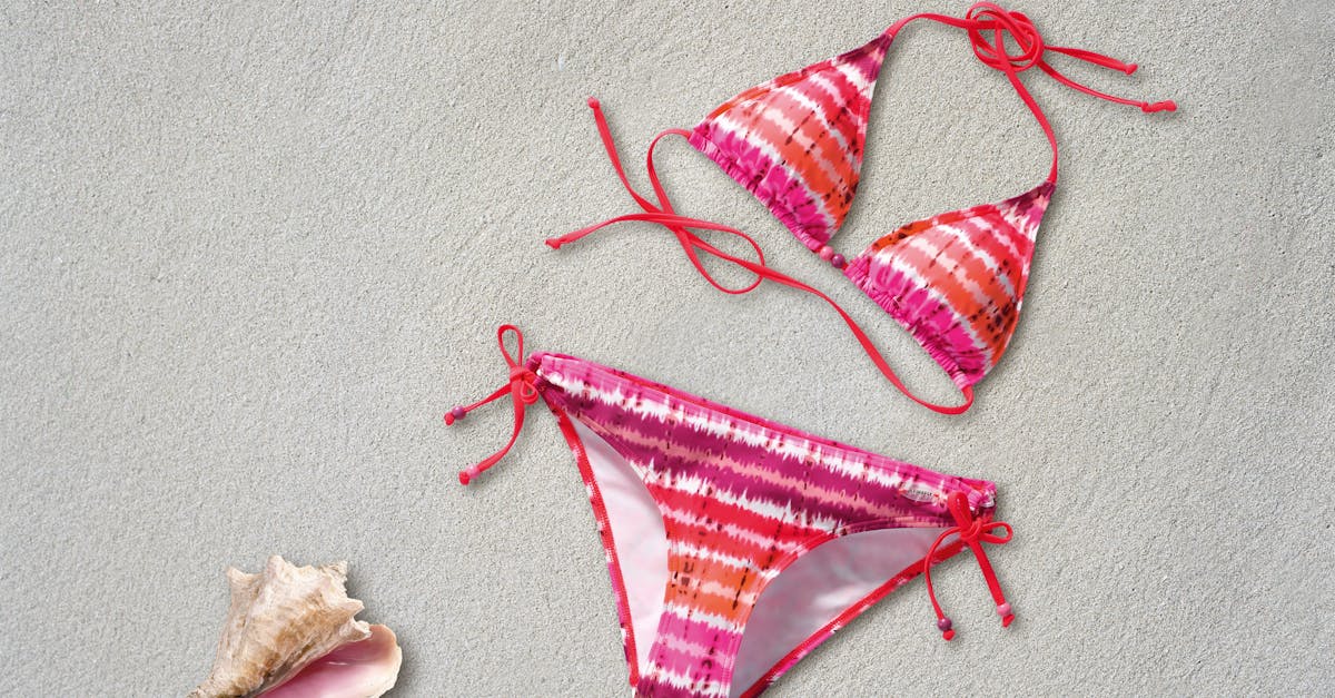 découvrez notre collection de lingerie élégante et raffinée, alliant confort et sensualité. explorez des styles variés pour toutes les occasions, des ensembles délicats aux pièces audacieuses. réveillez votre confiance avec notre sélection de lingerie de qualité.