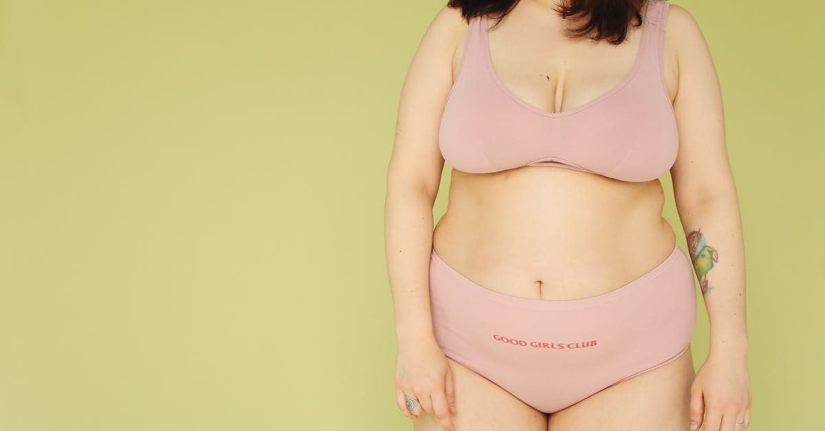 découvrez les dernières tendances en matière de lingerie pour sublimer votre quotidien. explorez des styles audacieux, des matériaux délicats et des coupes modernes qui allient confort et élégance, tout en révélant votre personnalité unique. restez à la pointe de la mode lingerie avec nos conseils et sélections incontournables.