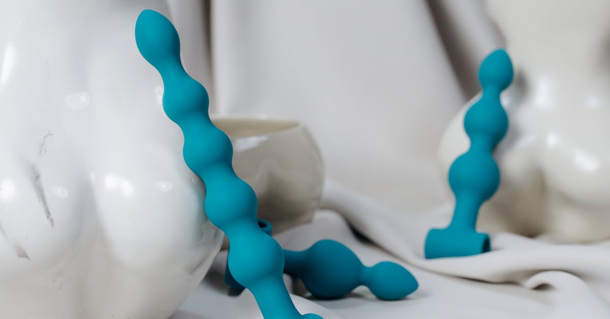découvrez notre sélection de sex toys variés pour pimenter votre vie intime. explorez des articles de qualité, des conseils d'utilisation, et des avis pour vous aider à choisir l'accessoire idéal pour satisfaire vos envies. transformez vos moments de plaisir avec notre gamme ludique et élégante.