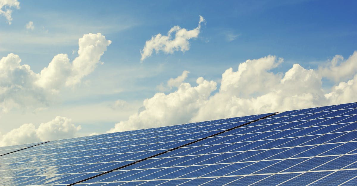 découvrez les énergies renouvelables, une solution durable pour un avenir plus vert. explorez les différentes sources d'énergie telles que le solaire, l'éolien et l'hydraulique, et apprenez comment elles contribuent à réduire notre empreinte carbone et à préserver notre planète.