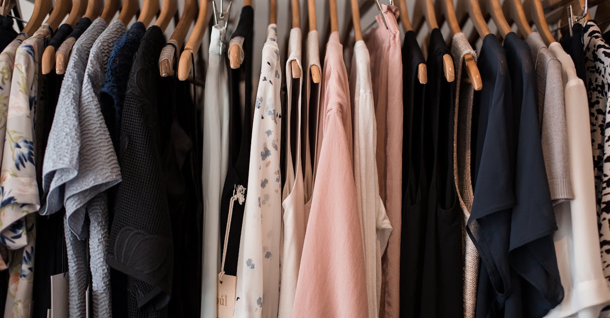découvrez notre collection de robes aquamarine élégantes et raffinées. parfaites pour toutes les occasions, ces robes apporteront une touche de fraîcheur et de style à votre garde-robe. trouvez votre robe idéale en aquamarine et faites sensation lors de vos événements.